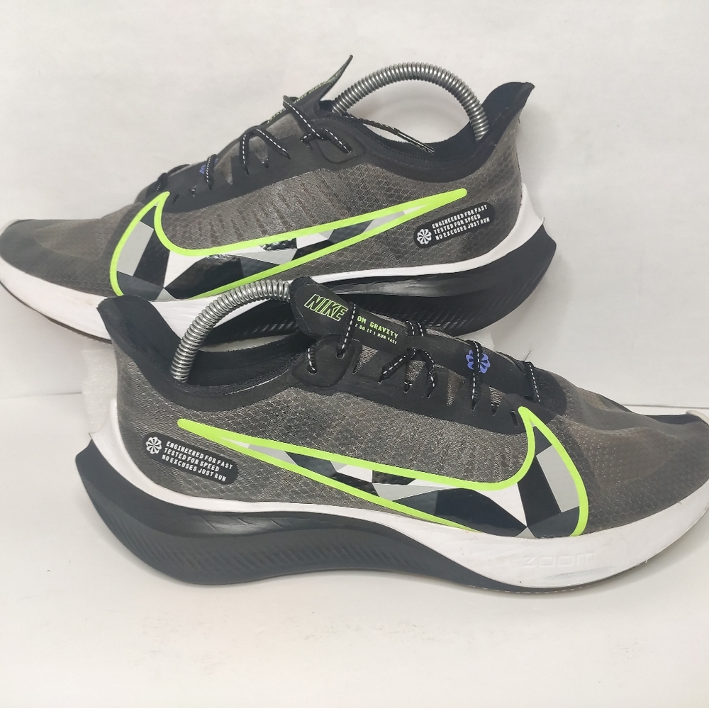 Nike Zoom Gravity Running Shoe Size| 11.5 Color| Black/Ghost/Green